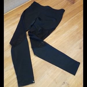 Leggings athletic slimming Onzie size M